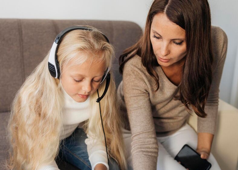 TUDIAS offers learning workshop for refugee school children from Ukraine